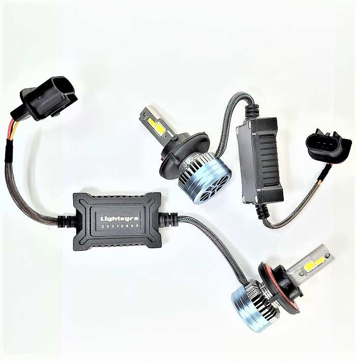 Головной свет. Лампа светодиодная. С вентилятором. 9-32 вольт. 70 ватт H13-D35