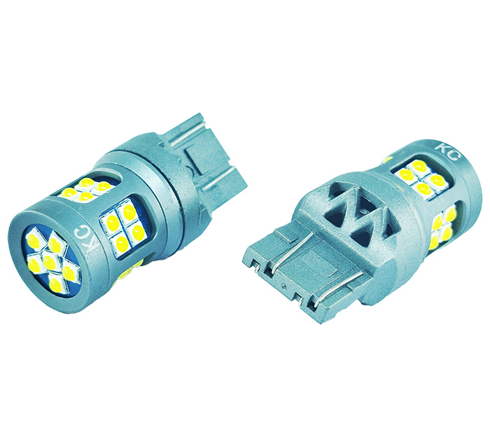 Светодиодная лампа. Z2 7443 (W21/5W) 26SMD-3030 6W 12-32Вольт Белый
