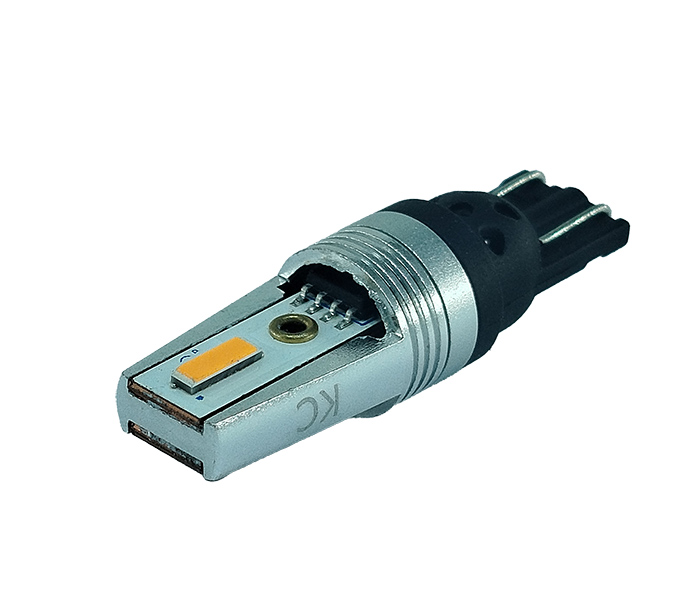 Светодиодная лампа Q3 T10 (W5W) 1860 5W 12Вольт 500Lm Оранжевый